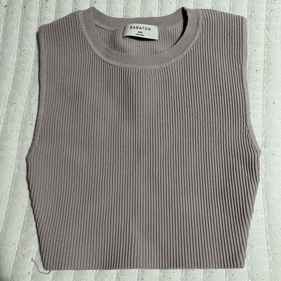 Babaton Crop Top - Picture 1 of 3